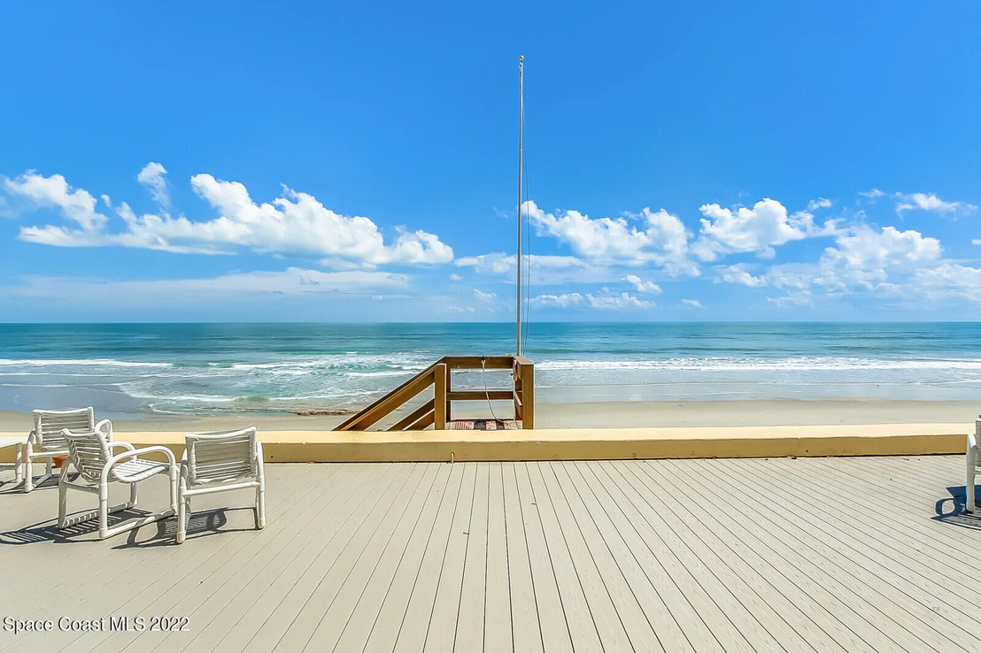 Photo of Unit 21 at 1425 Highway A1a