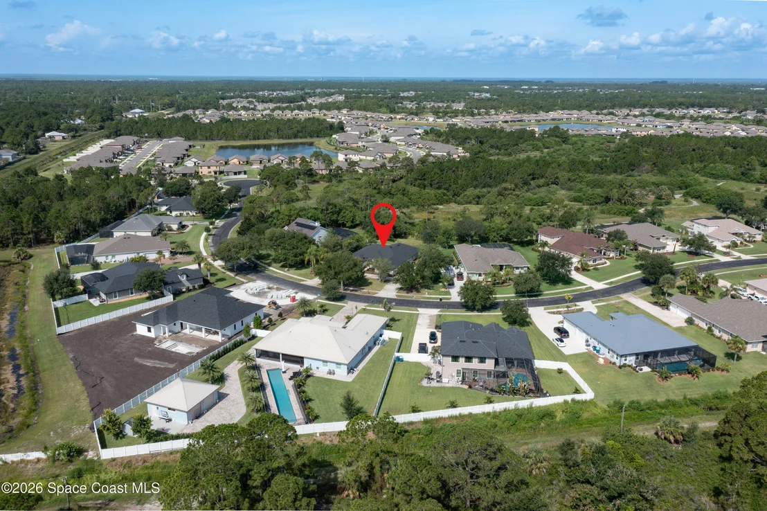 Photo of 2160 Windbrook Drive SE
