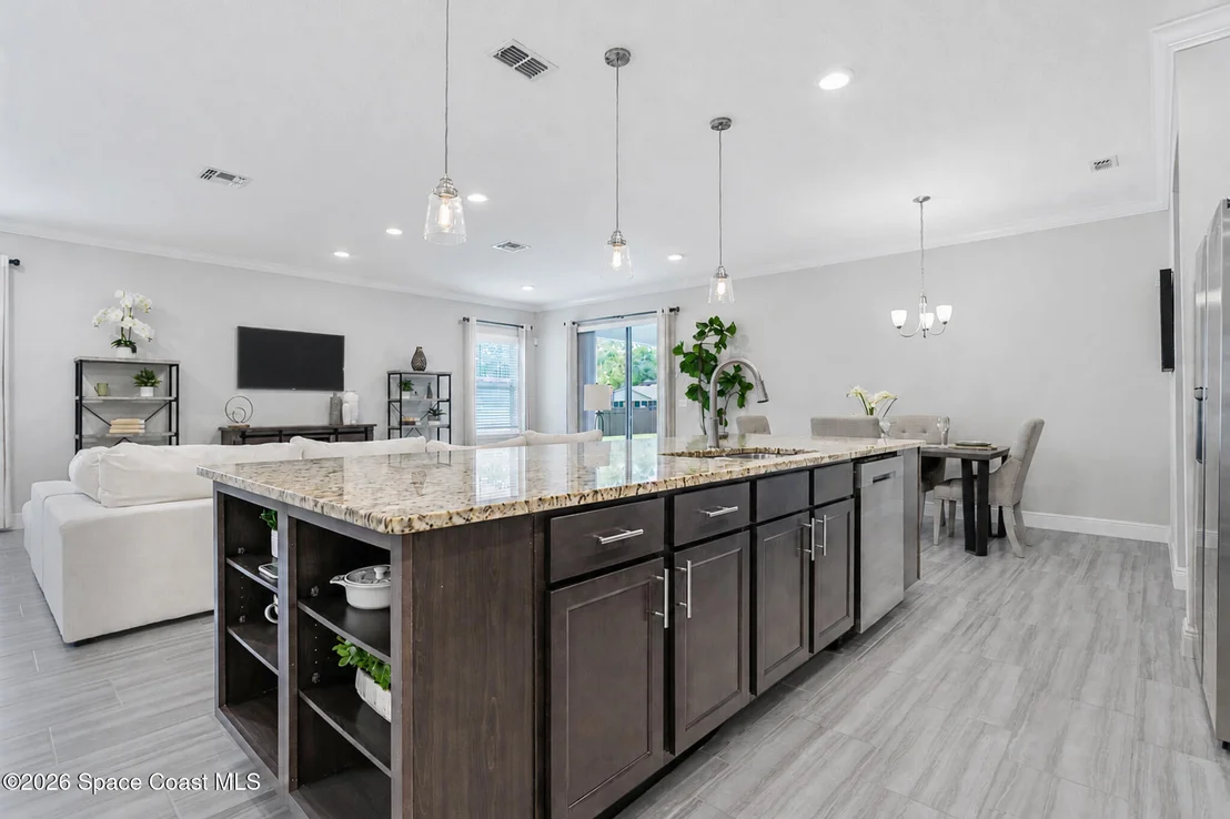Photo of 5965 Grissom Parkway
