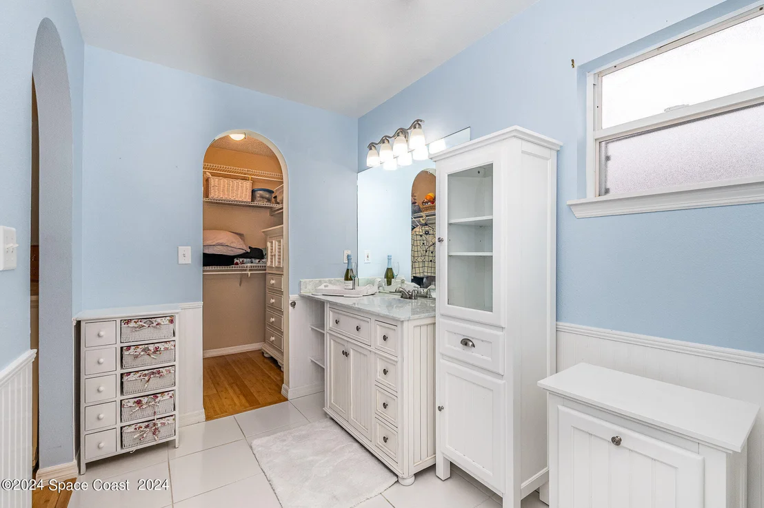 Photo of 6237 Arbor Avenue
