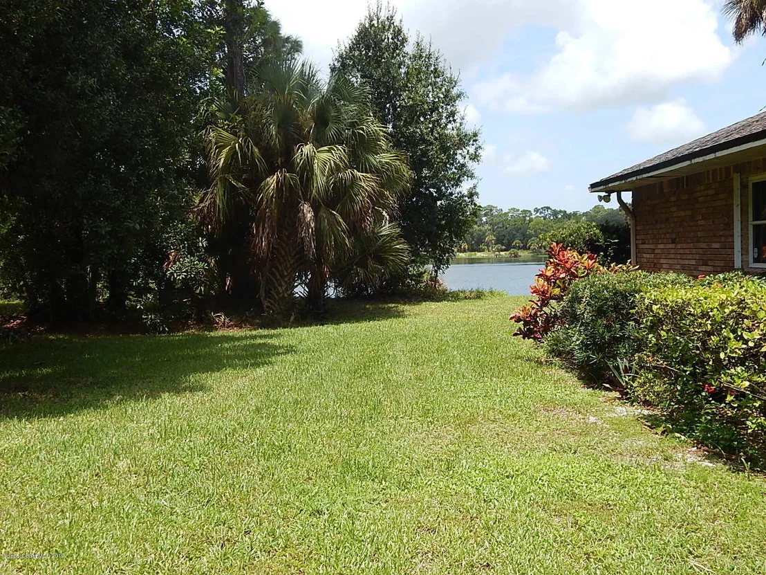 Photo of 245 Gray Road