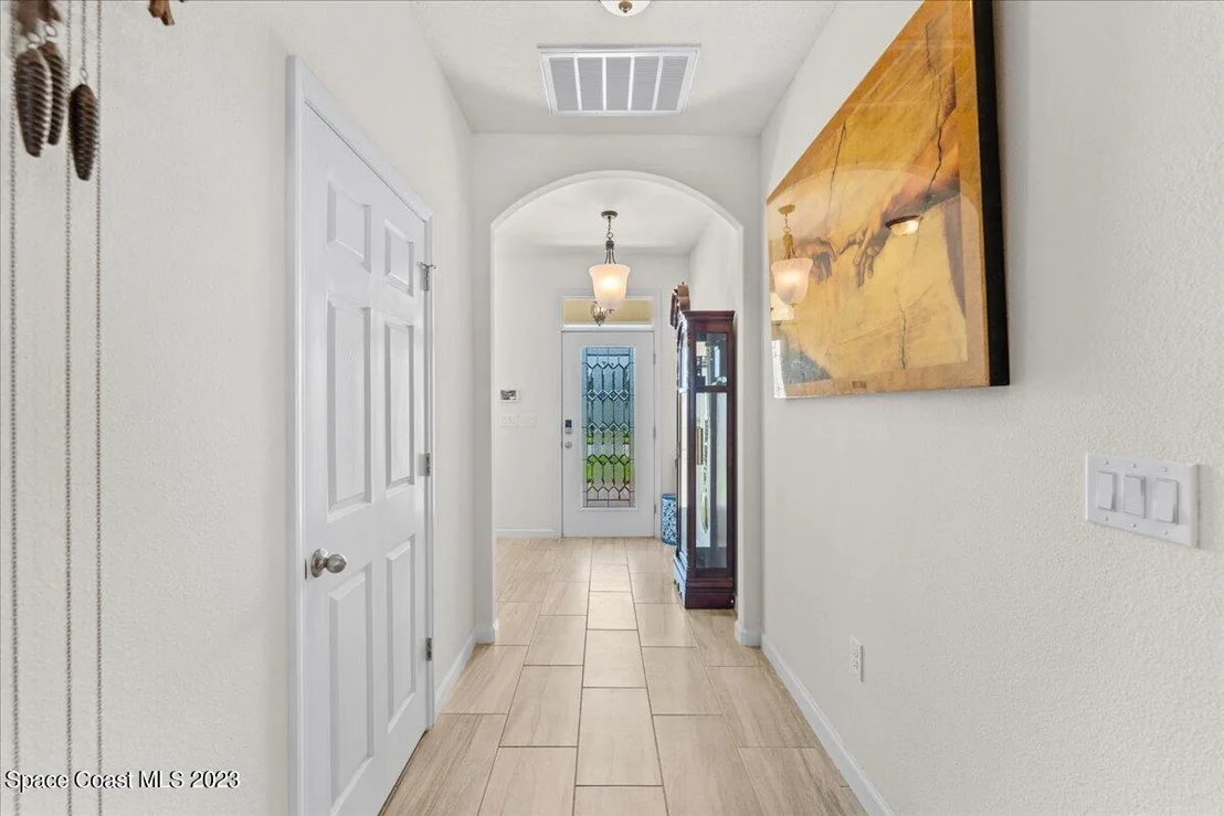 Photo of 922 Peta Way