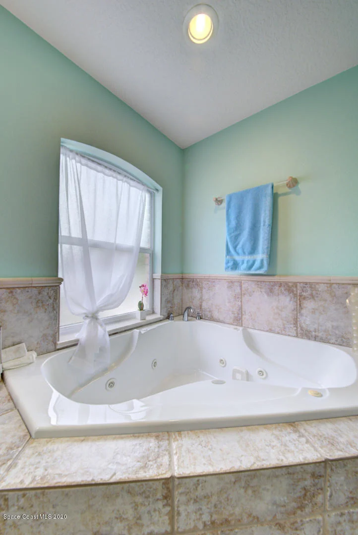 Photo of 4526 Wellington Lane