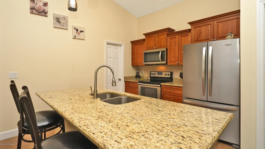 Photo of 1054 Barclay Drive