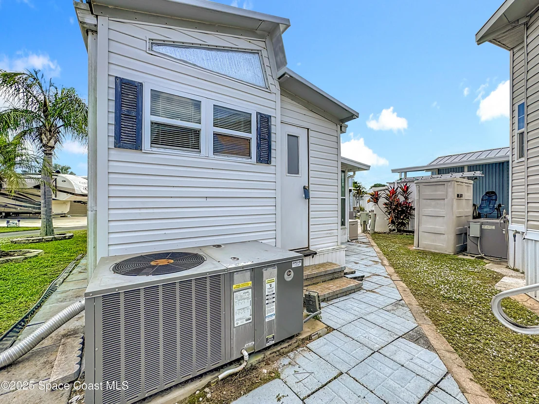 Photo of 178 Toledo Way