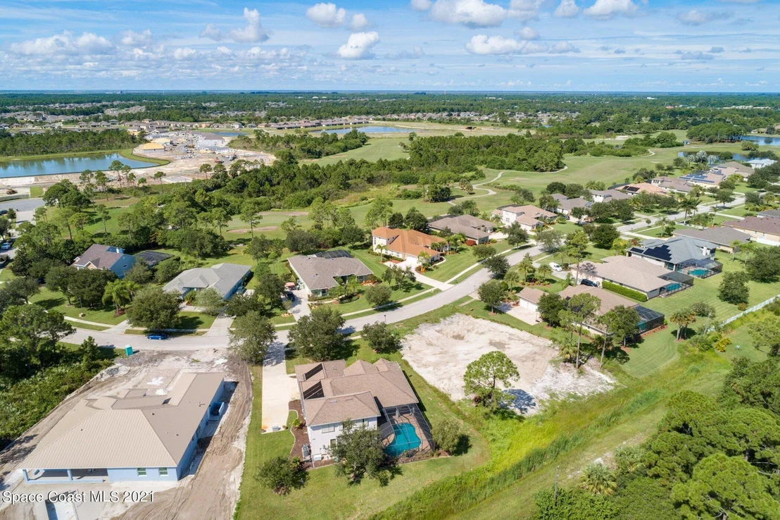 Photo of 2149 Windbrook Drive