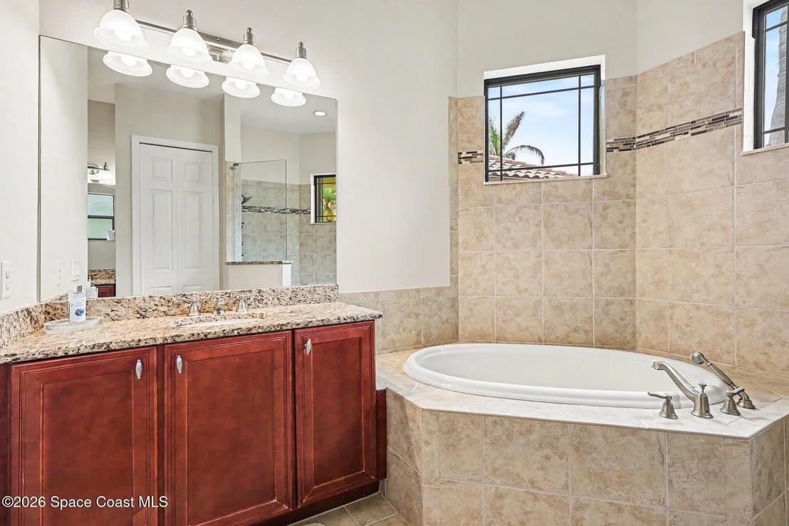 Photo of 1502 Tralee Bay Avenue