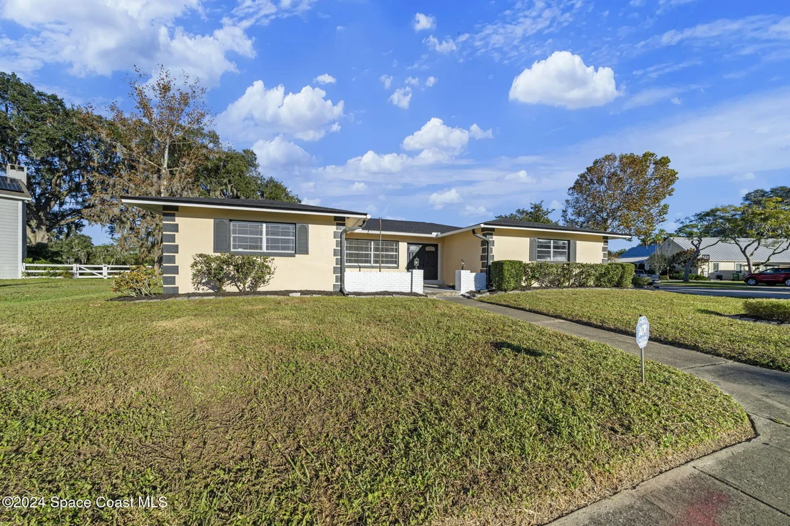 Photo of 4470 Bowstring Court