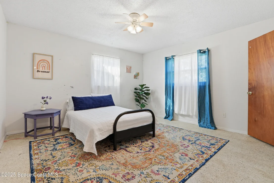 Photo of 3929 Burkholm Road