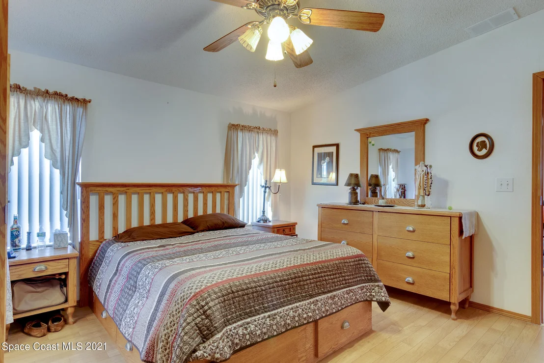 Photo of 5381 Bison Street
