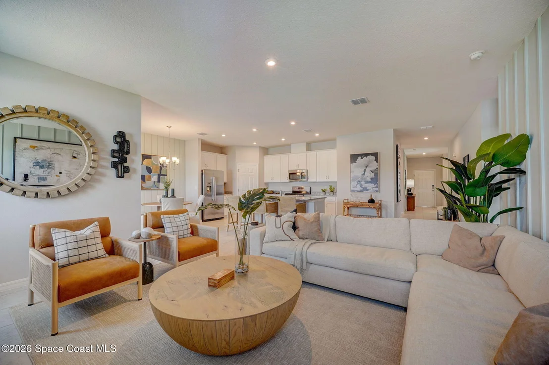 Photo of 1142 Banff Drive NE