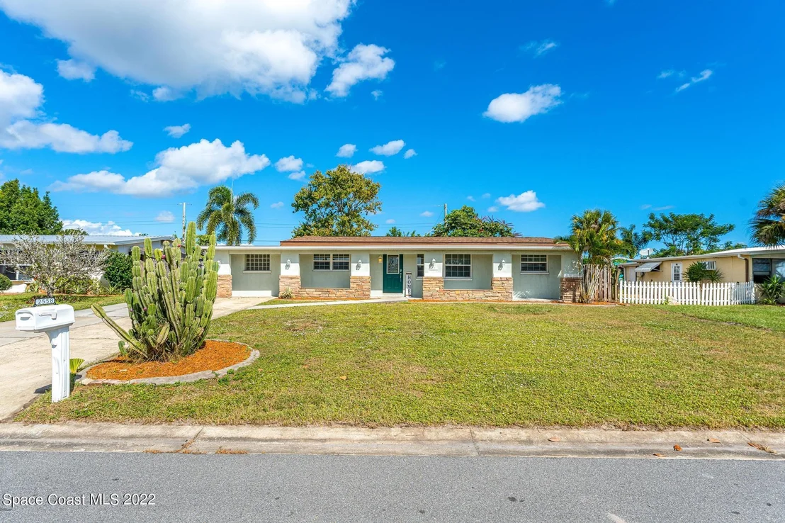 Photo of 2558 Sadler Lane