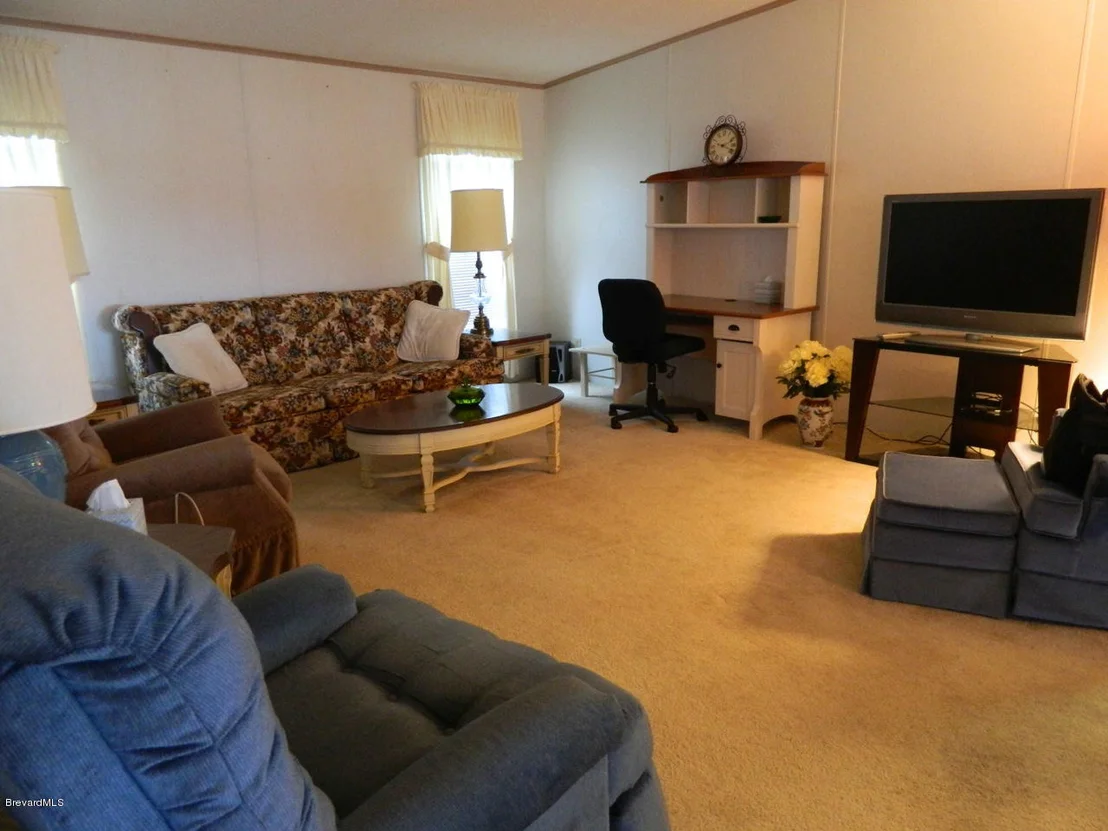 Photo of 160 Rosewood Drive