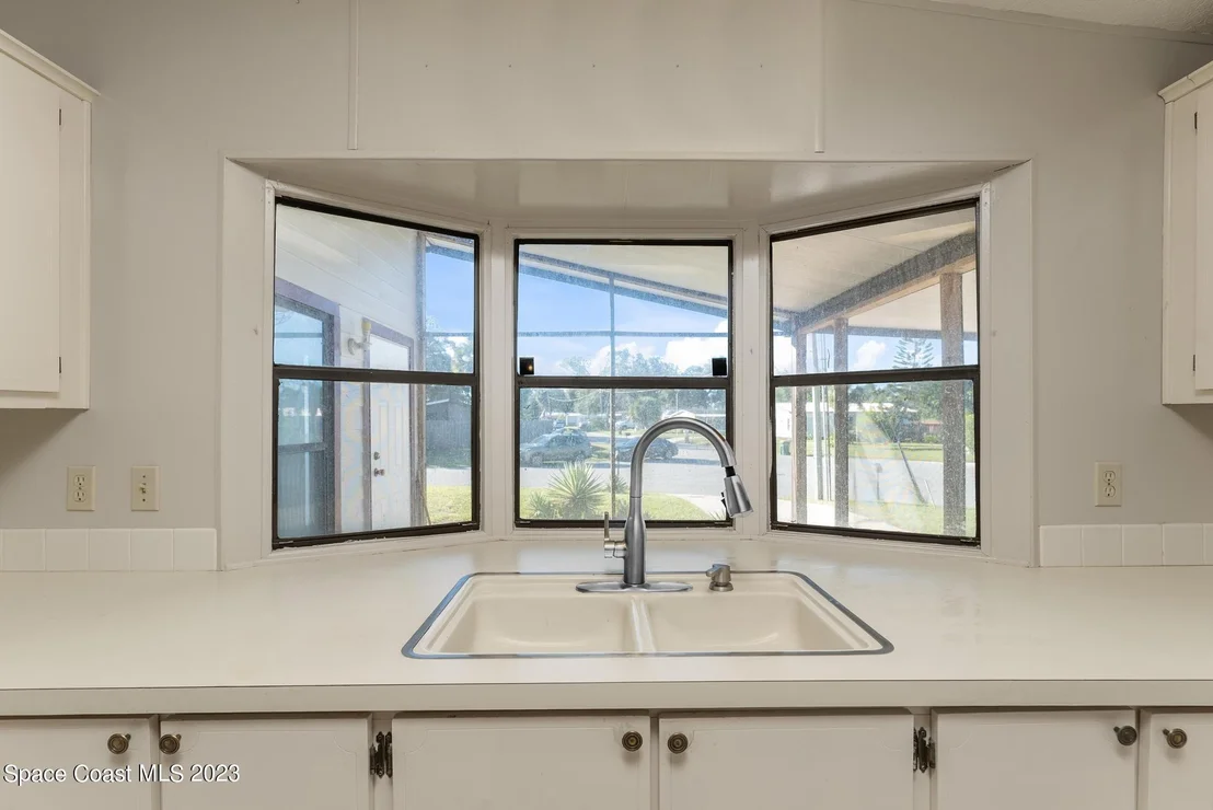 Photo of 112 Vanguard Circle