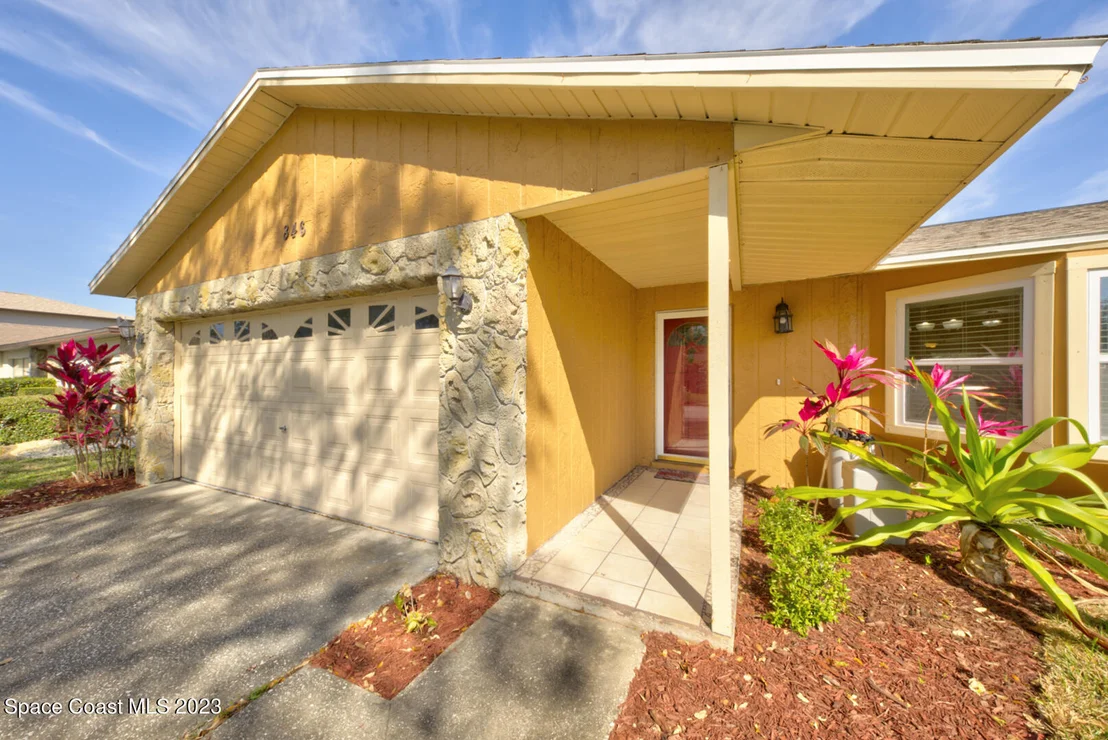 Photo of 846 Westport Drive