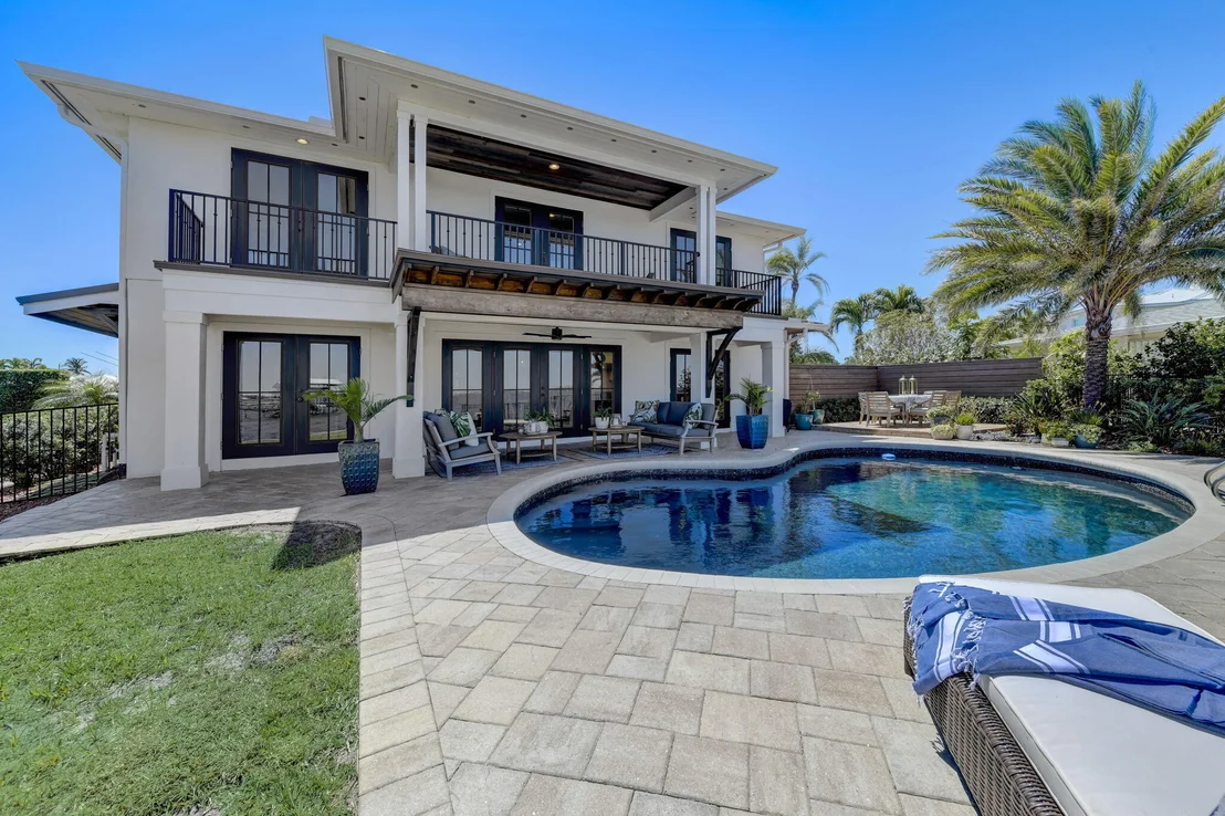 Photo of 451 River View Lane