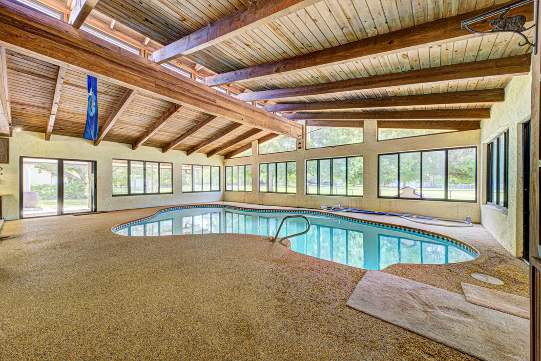 Photo of 4885 Rayburn Road