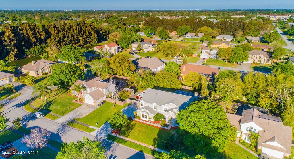 Photo of 1484 Wellington Circle