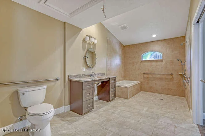 Photo of 3916 Saint Armens Circle