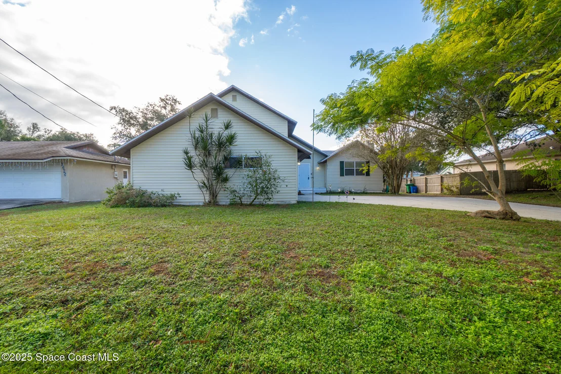 Photo of 6215 Balboa Street