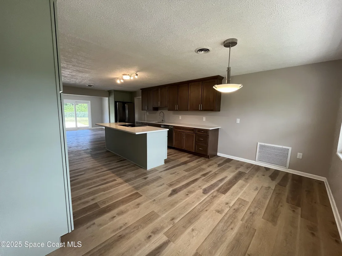 Photo of 8303 Sylvan Drive