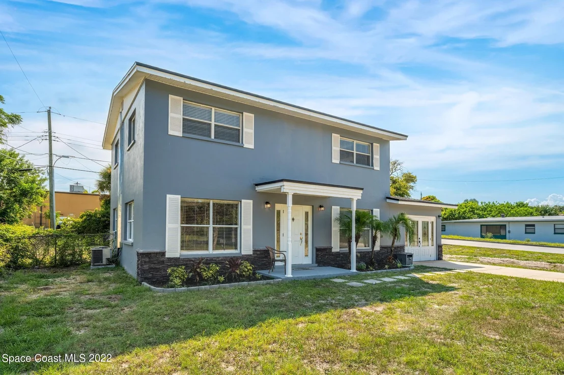 Photo of 49 Knollwood Drive