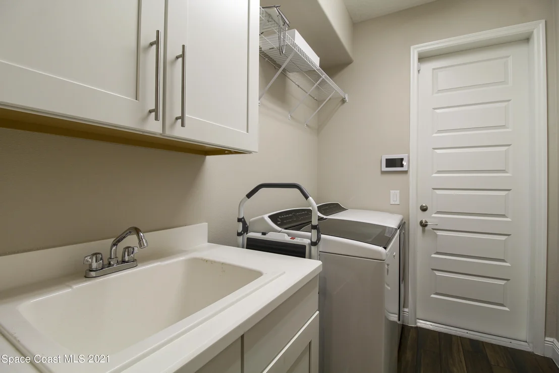 Photo of 7690 Kerrington Drive
