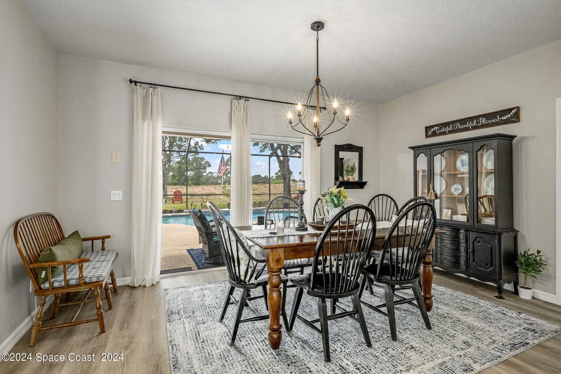 Photo of 1948 Windbrook Drive