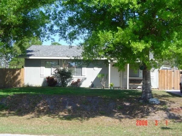 Photo of 771 Airoso Road SE