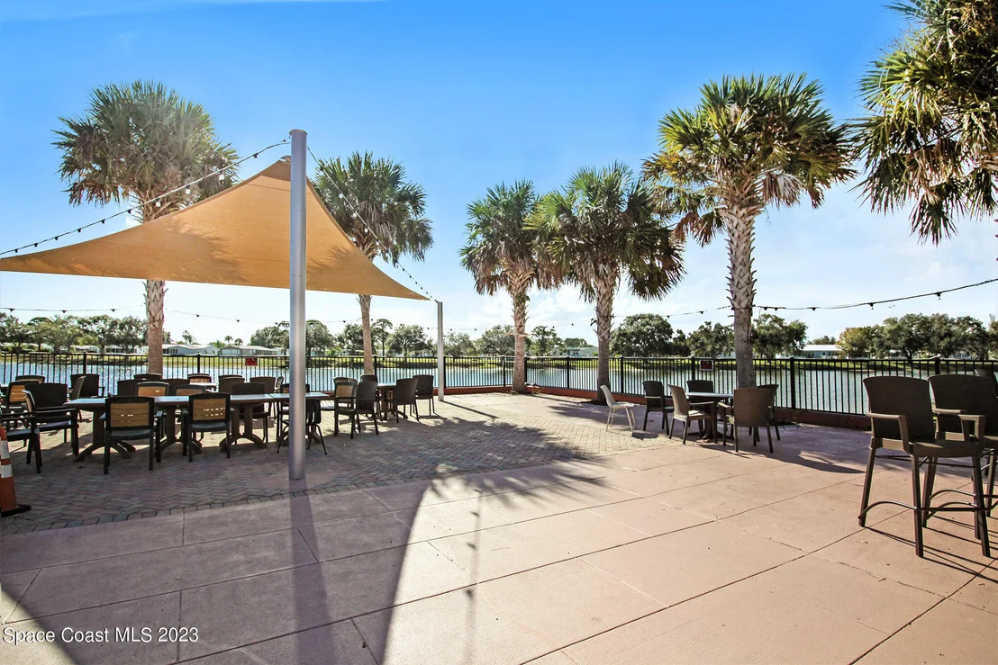 Photo of 1081 Barefoot Circle