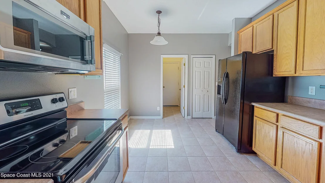 Photo of 1598 Maeve Circle