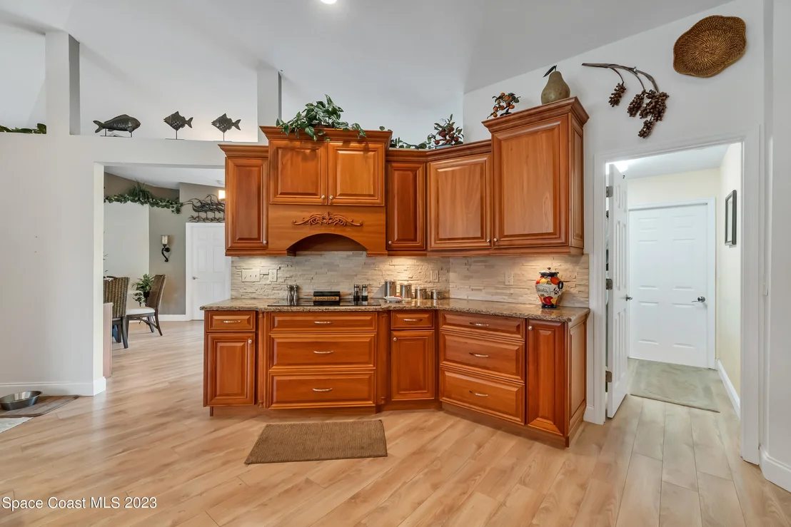 Photo of 2550 Waring Lane