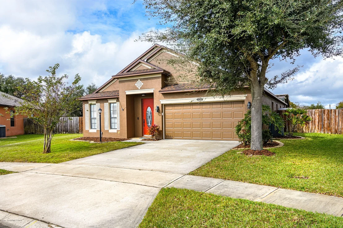 Photo of 1158 Bolle Circle