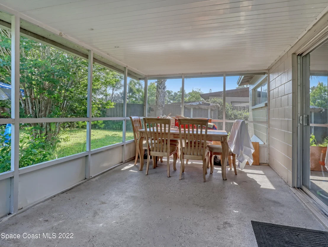 Photo of 982 Miracle Way