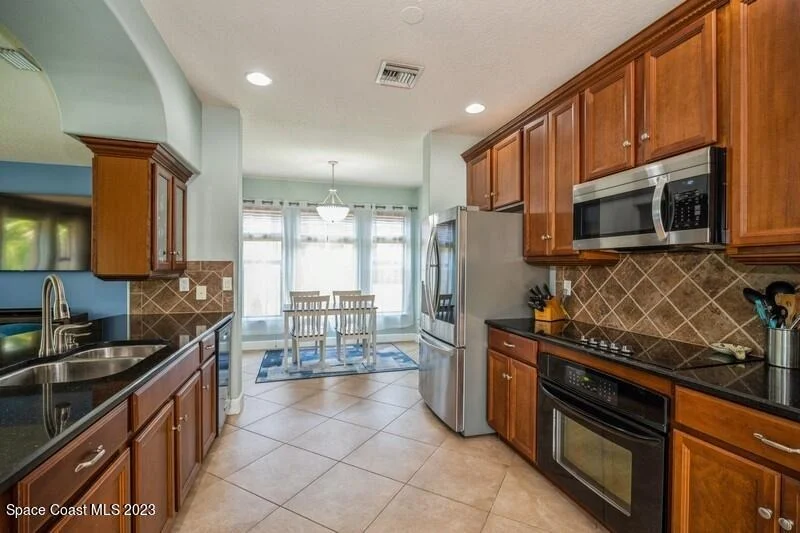 Photo of 464 Point Lobos Drive