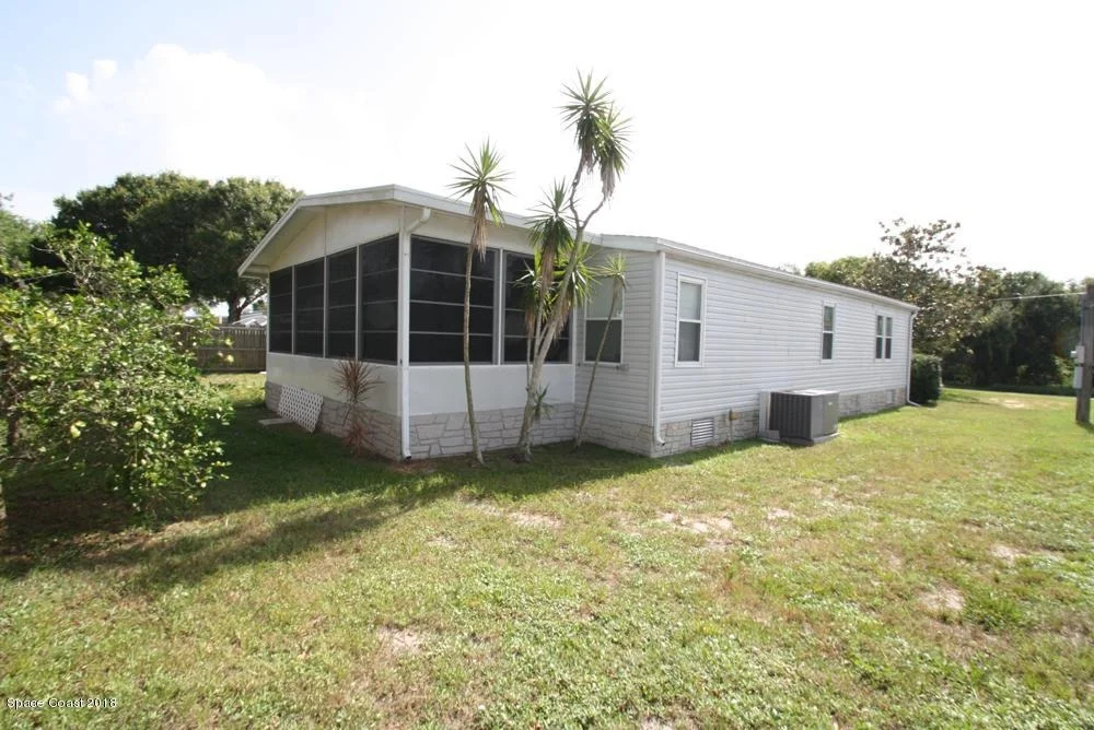 Photo of 1585 Seneca Drive