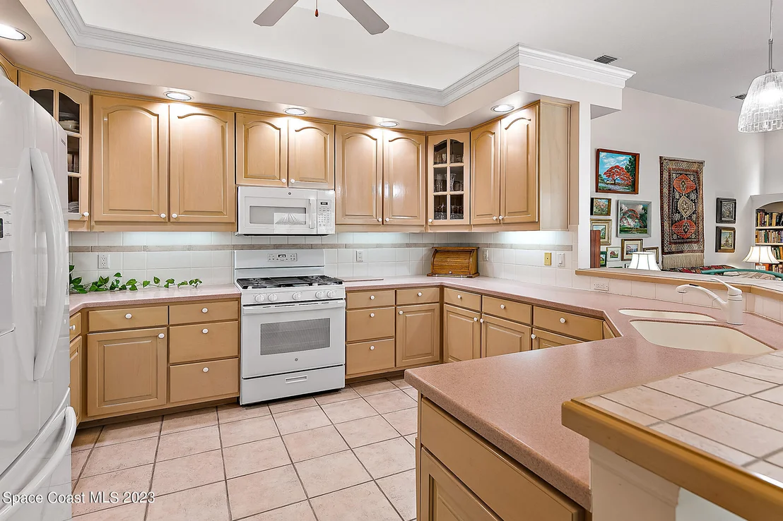 Photo of 482 Sanderling Drive