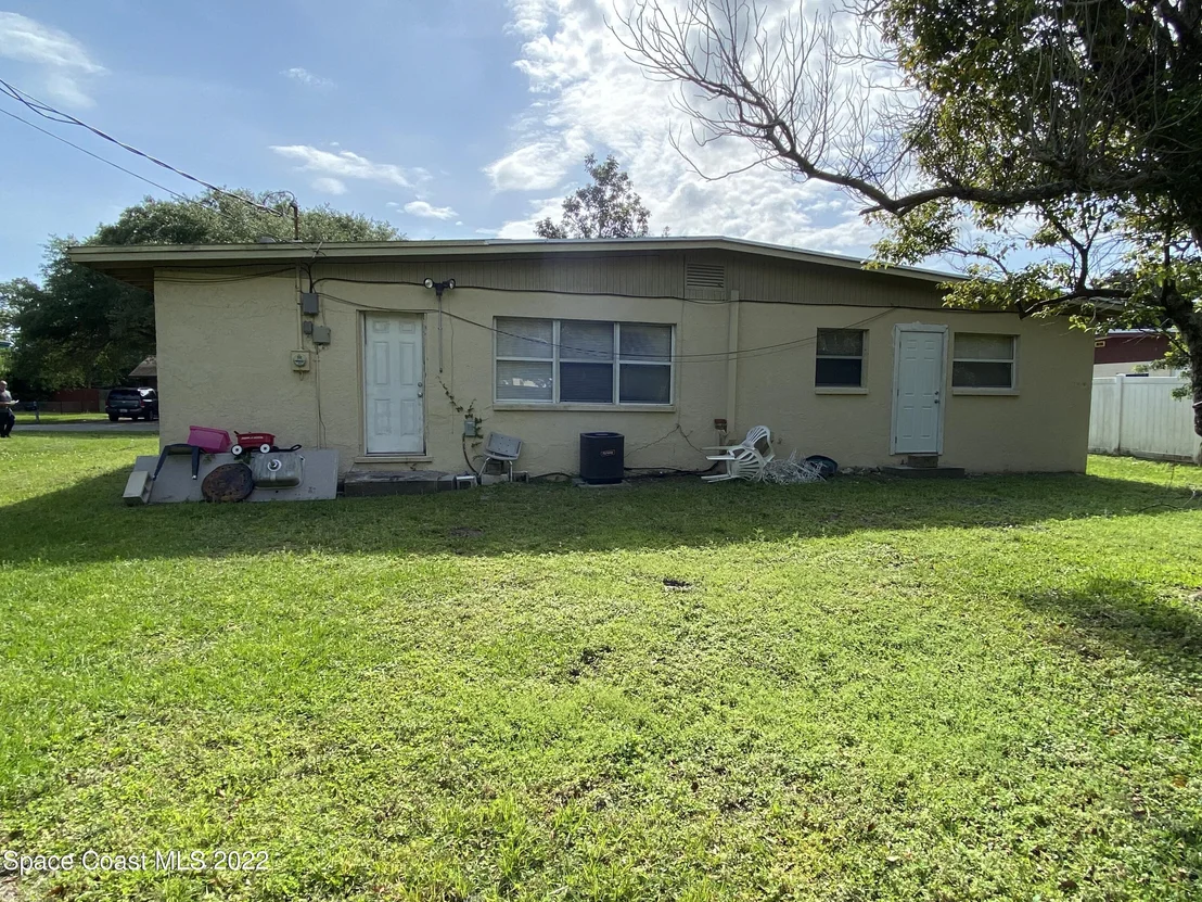 Photo of 1015 Montclair Road
