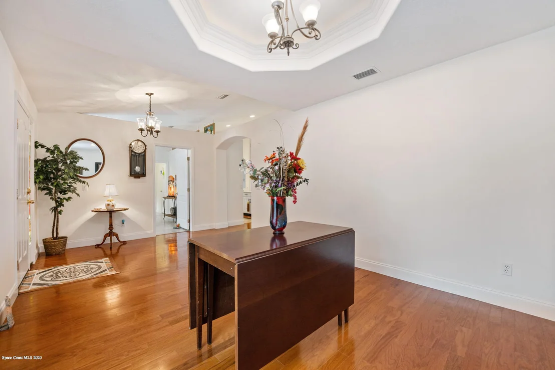 Photo of 1301 Grant Road
