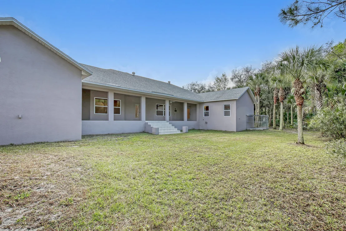 Photo of 1290 Adamson Road
