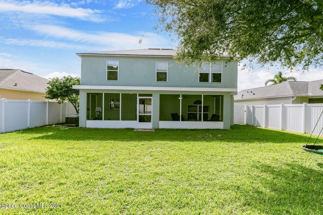 Photo of 3996 Four Lakes Drive