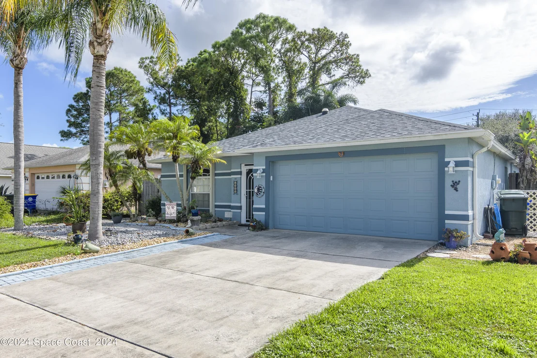 Photo of 1688 Silverado Drive