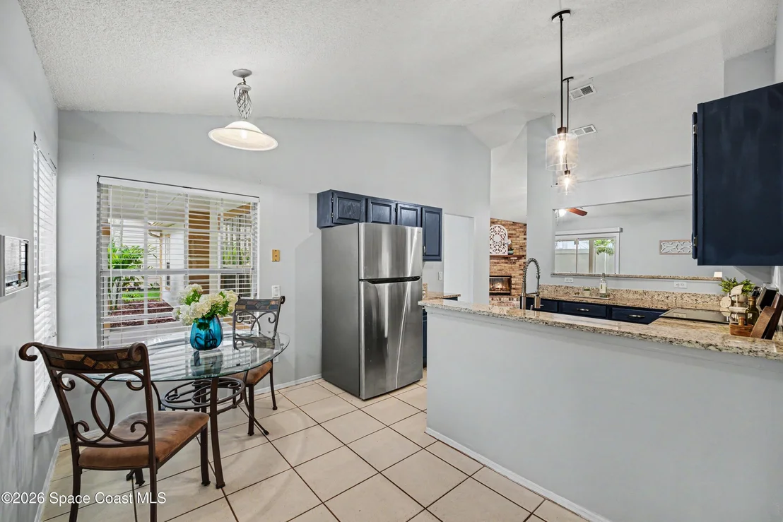 Photo of 4260 Silver Lake Drive