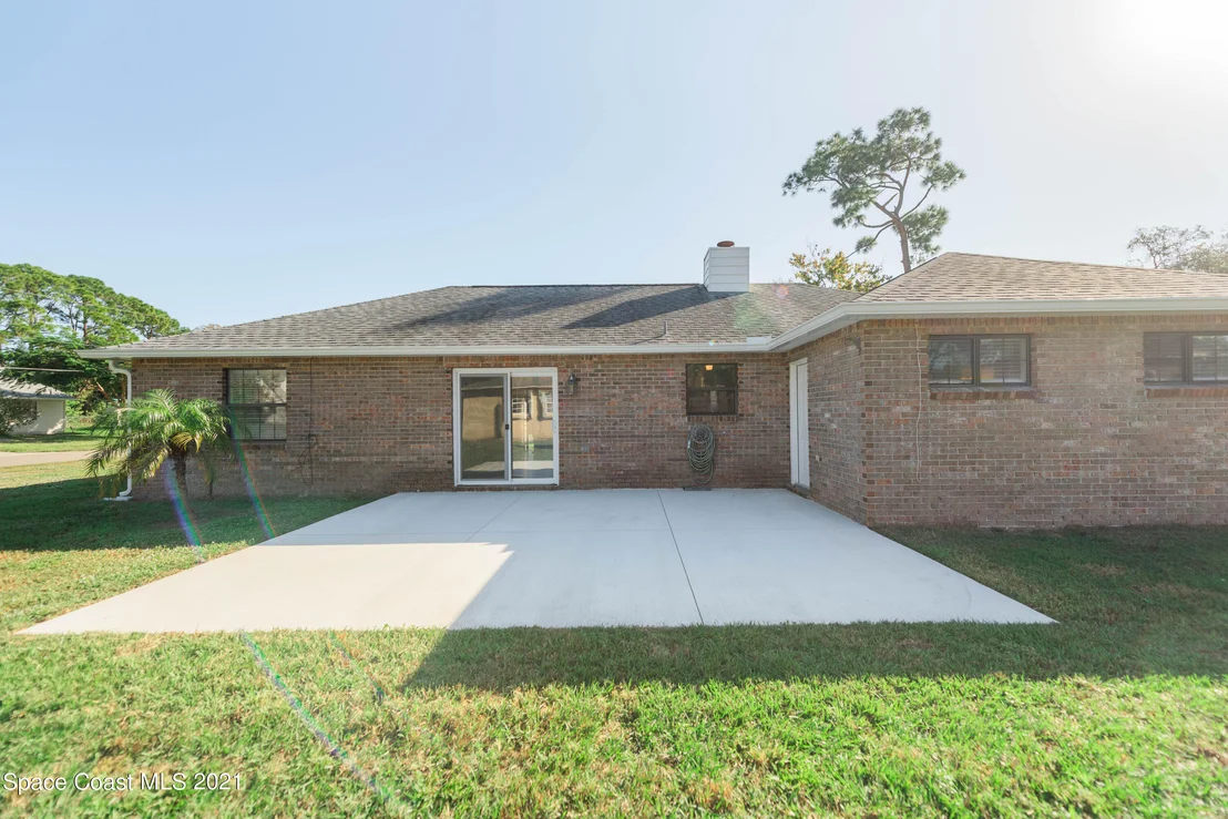 Photo of 6570 Beggs Ter