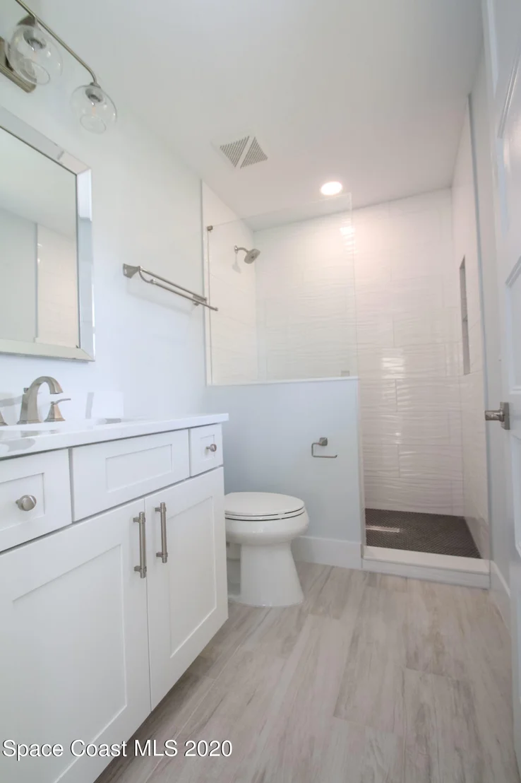 Photo of 501 Riverside Drive