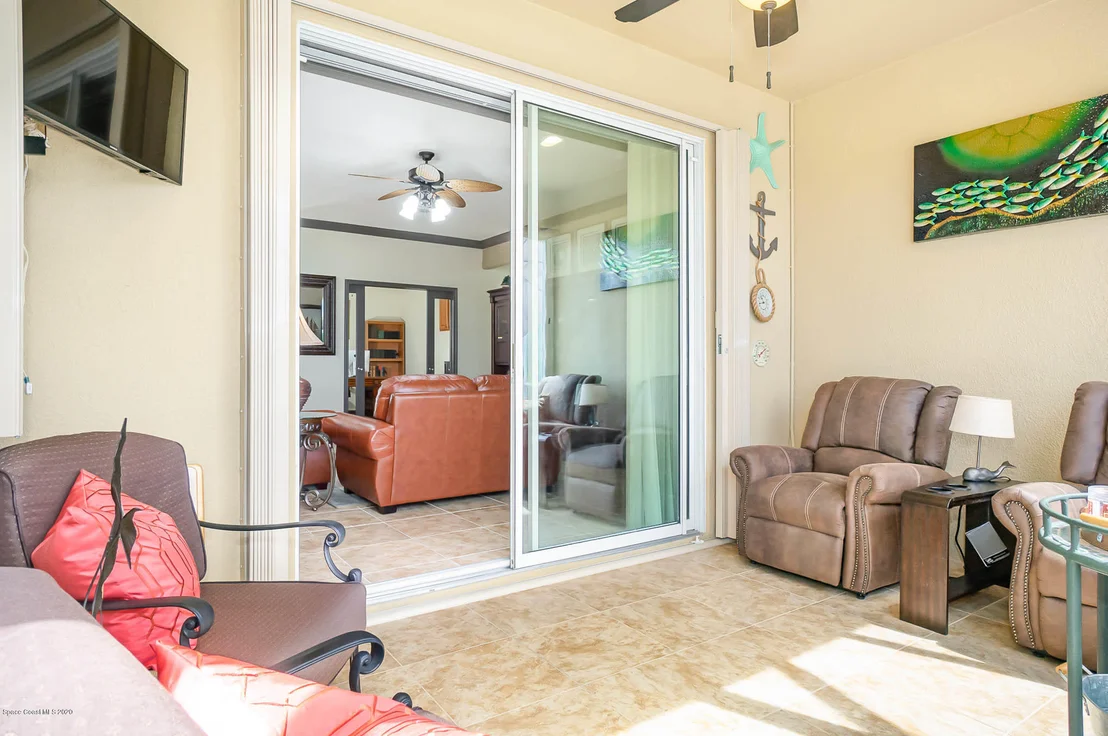 Photo of 3325 Sansome Circle