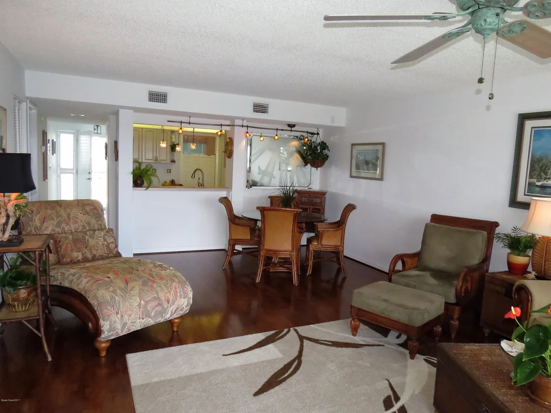 Photo of Unit 2303 at 1750 Commodore Boulevard