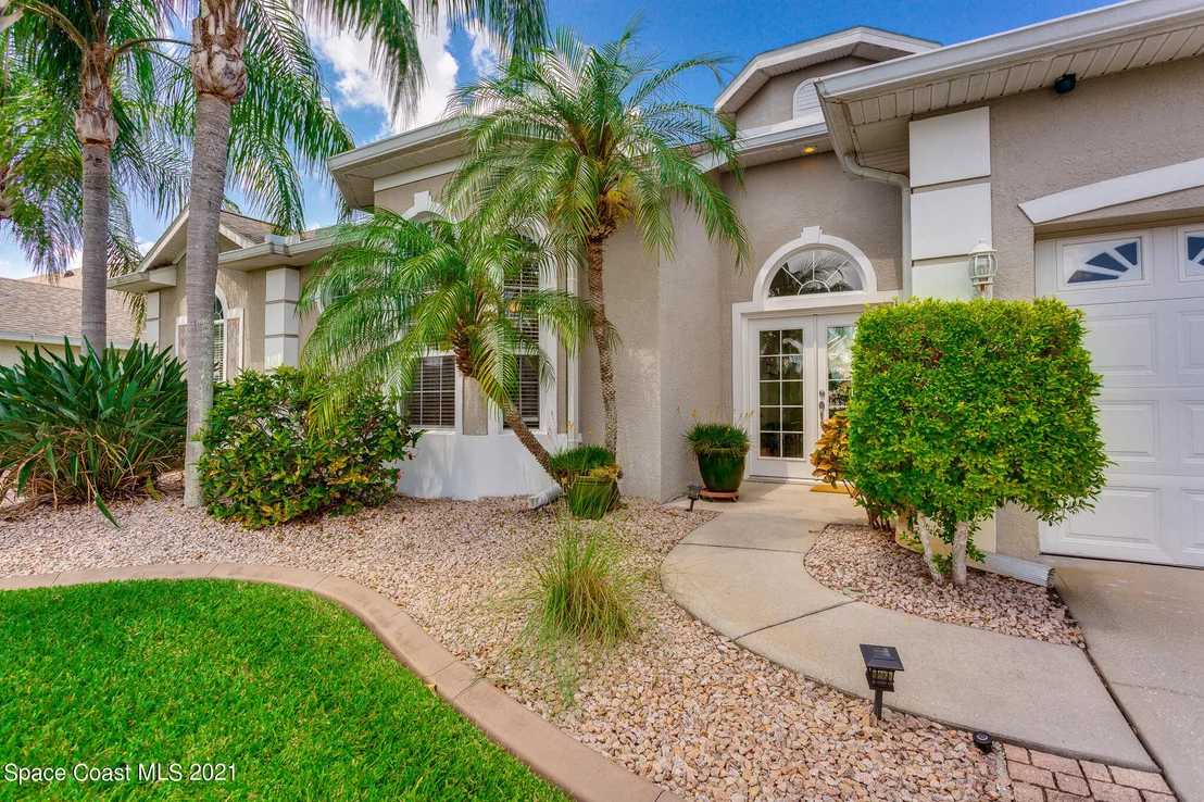Photo of 1868 Thesy Drive