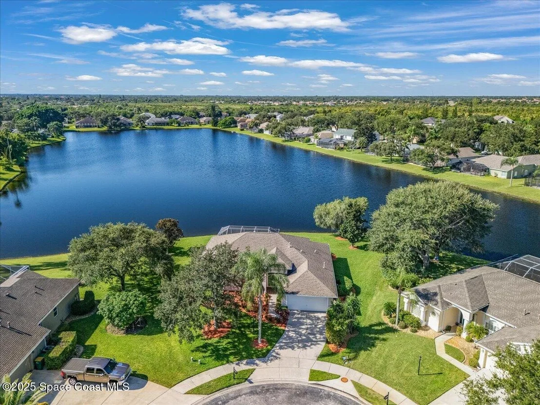 Photo of 5790 Sheffield Place