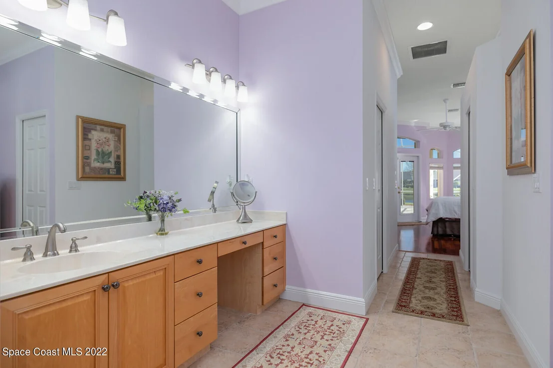 Photo of 1220 Starling Way